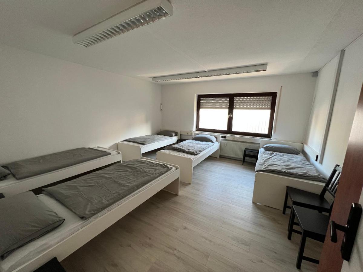 Olymp Wettenberg - Monteurzimmer Launsbach Esterno foto