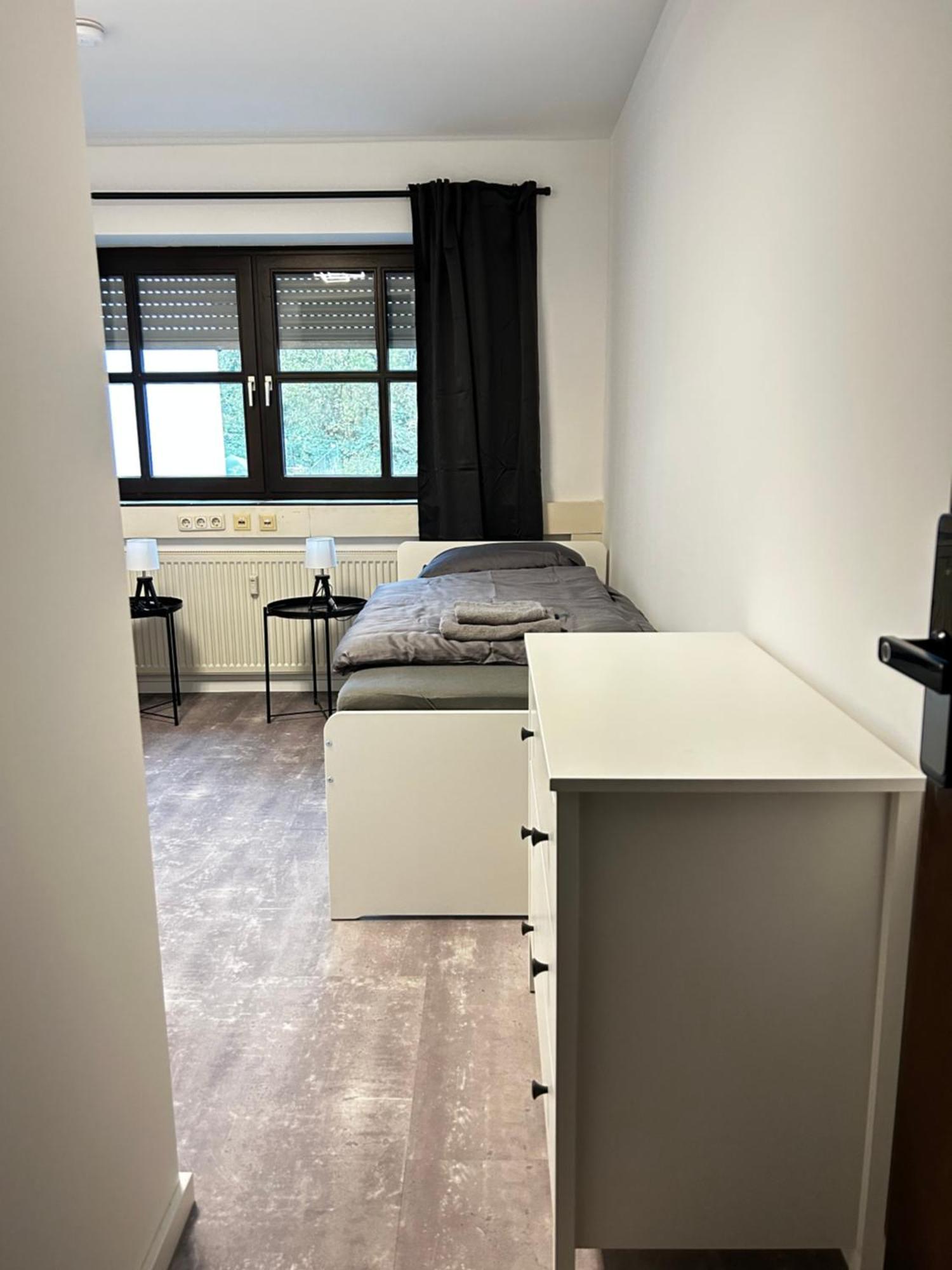 Olymp Wettenberg - Monteurzimmer Launsbach Esterno foto